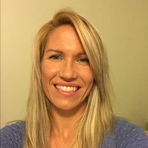 Meet your Posher, Caroline